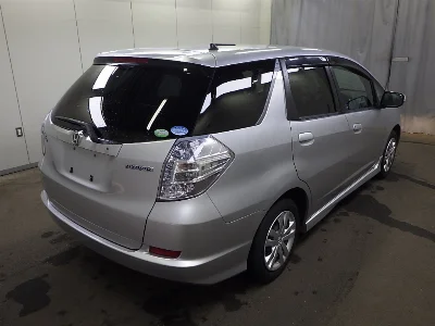 HONDA FIT SHUTTLE