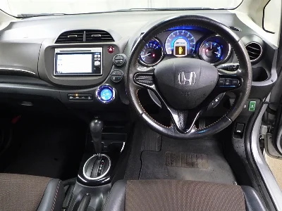 HONDA FIT SHUTTLE