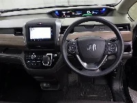 Цена авто Honda Freed с аукционов Японии, номер кузова GB7, пробег 93 000, оценка 6