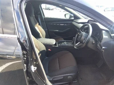MAZDA MAZDA3 FASTBACK