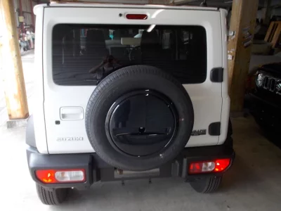 SUZUKI JIMNY NOMADE