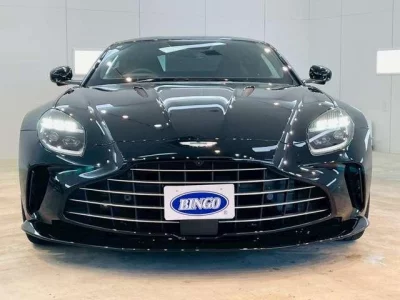 ASTON MARTIN VANTAGE