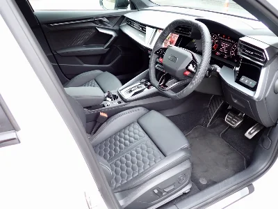 AUDI RS3