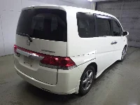 Цена авто Honda Stepwgn с аукционов Японии, номер кузова RG1, пробег 166 000, оценка 2