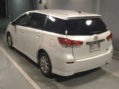 TOYOTA WISH
