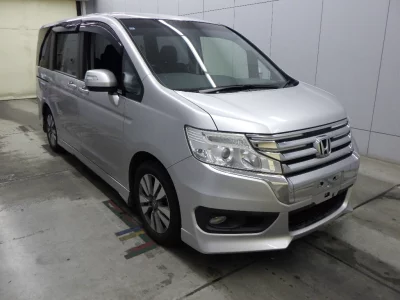 HONDA STEP WAGON