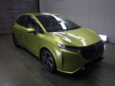 NISSAN AURA