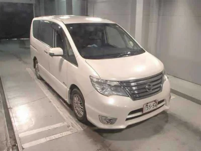 NISSAN SERENA