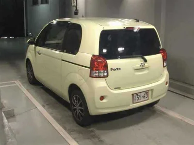 TOYOTA PORTE