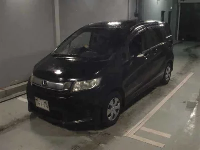 HONDA FREED SPIKE