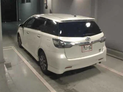 TOYOTA WISH