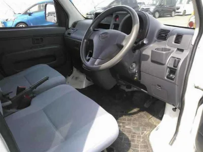 DAIHATSU HIJET VAN