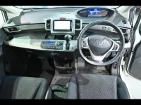Цена авто Honda Freed с аукционов Японии, номер кузова GB3, пробег 60 000, оценка 4