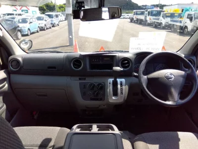 NISSAN NV350 CARAVAN