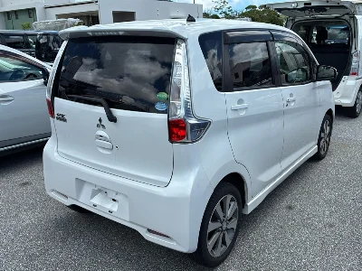 MITSUBISHI EK CUSTOM