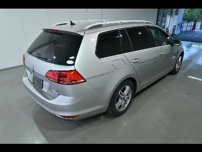 VOLKSWAGEN GOLF WAGON