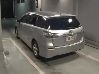 TOYOTA WISH