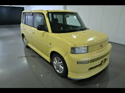 TOYOTA BB