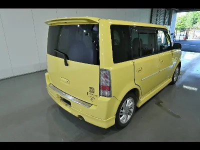 TOYOTA BB