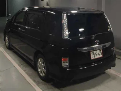 TOYOTA ISIS