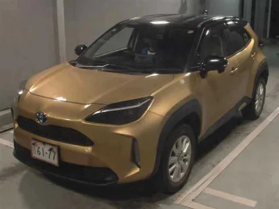 TOYOTA YARIS CROSS
