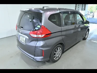 HONDA FREED+