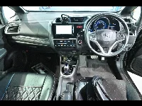 Цена авто Honda Fit с аукционов Японии, номер кузова GP5, пробег 165 000, оценка 2