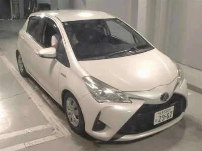 TOYOTA VITZ