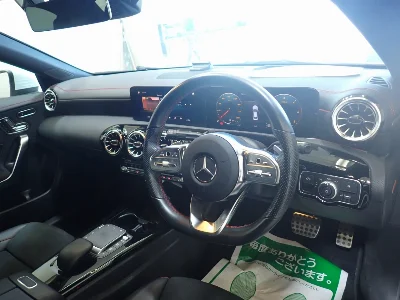 MERCEDES BENZ CLA