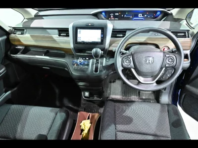 HONDA FREED+