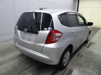 Цена авто Honda Fit с аукционов Японии, номер кузова GE6, пробег 80 000, оценка 2