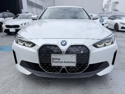 BMW I4