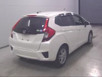 Цена авто Honda Fit с аукционов Японии, номер кузова GK3, пробег 100 000, оценка 2
