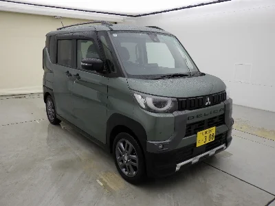 MITSUBISHI DELICA MINI