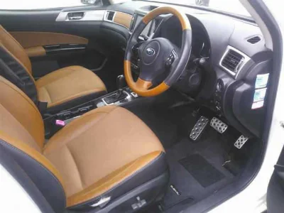 SUBARU EXIGA CROSSOVER 7