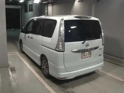 NISSAN SERENA