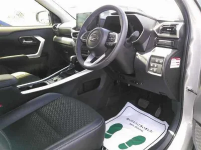 DAIHATSU ROCKY