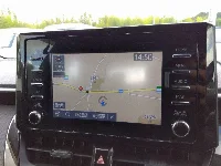 Цена авто Toyota Corolla с аукционов Японии, номер кузова ZWE211, пробег 62 000, оценка 8