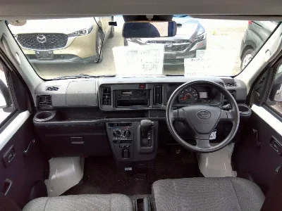 DAIHATSU HIJET VAN