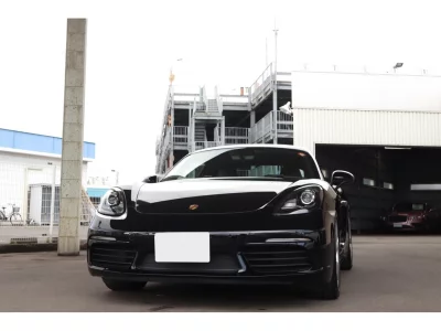 PORSCHE 718 CAYMAN