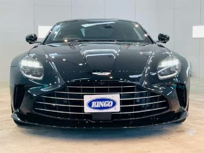 ASTON MARTIN VANTAGE