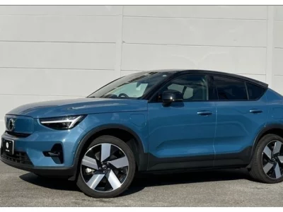 VOLVO C40
