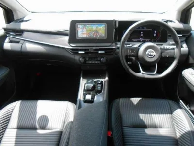 NISSAN AURA