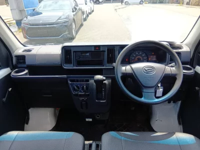 DAIHATSU HIJET VAN