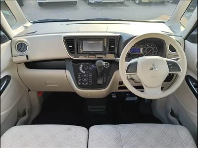 MITSUBISHI EK SPACE