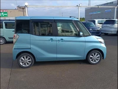 MITSUBISHI EK SPACE