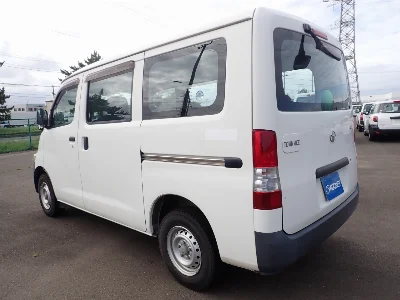 TOYOTA TOWN ACE VAN