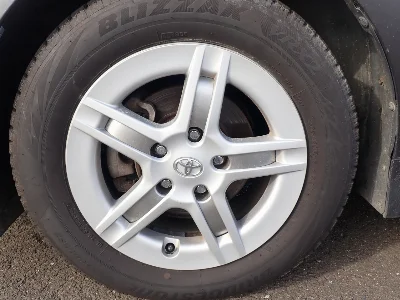 TOYOTA SAI