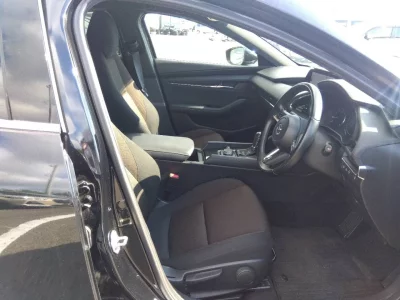 MAZDA MAZDA3 FASTBACK