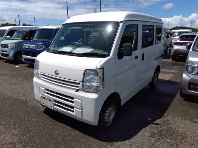 NISSAN CLIPPER VAN